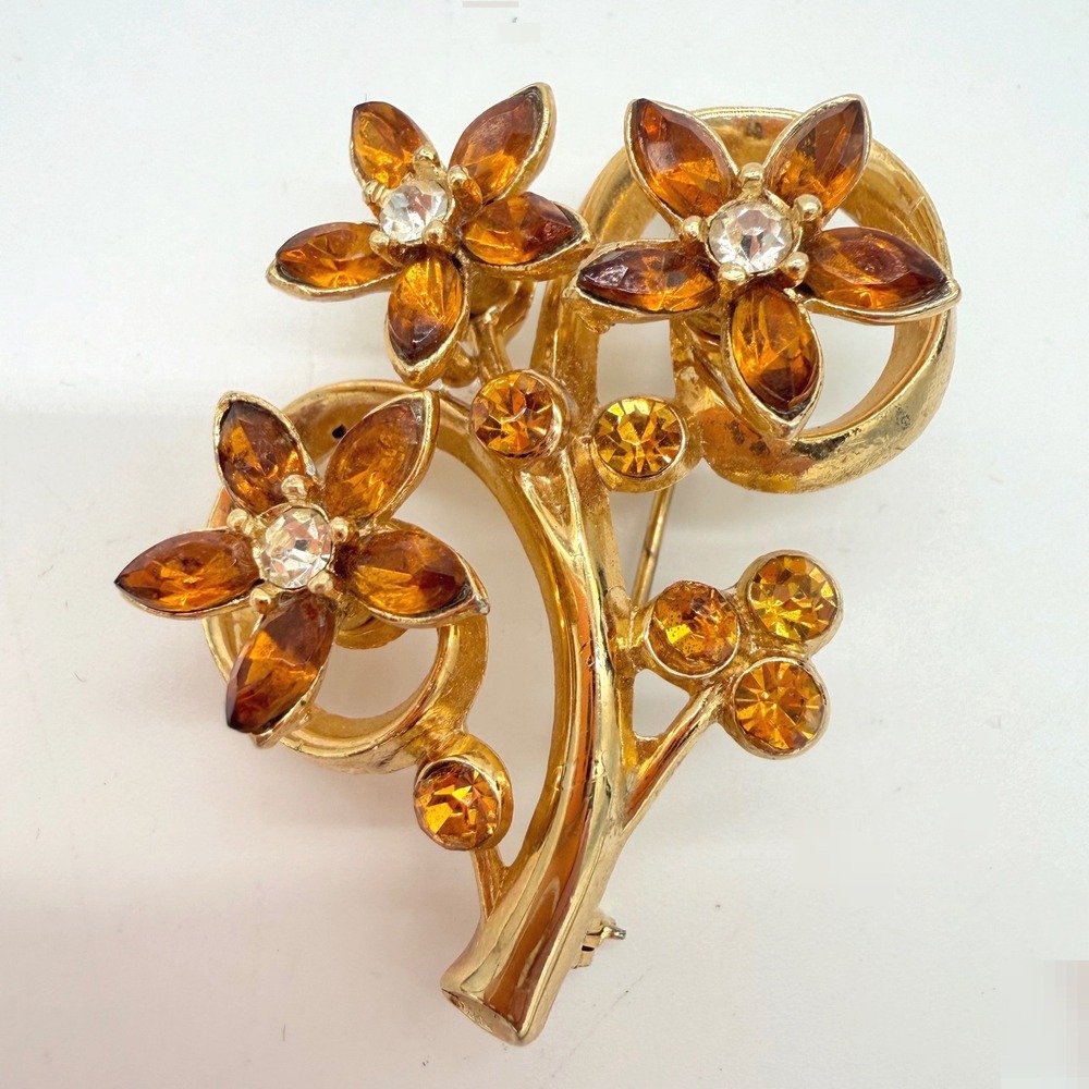 Vintage Amber Rhinestone Floral Brooch Gold Tone Mid Century‎ Flower Pin